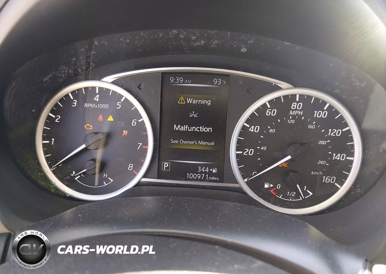 2018 Nissan Sentra S VIN:3N1AB7APXJY344948 - 7