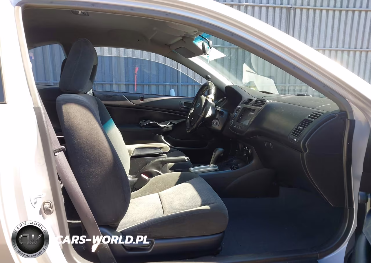2004 Honda Civic Vp VIN:1HGEM22124L009350 - 5