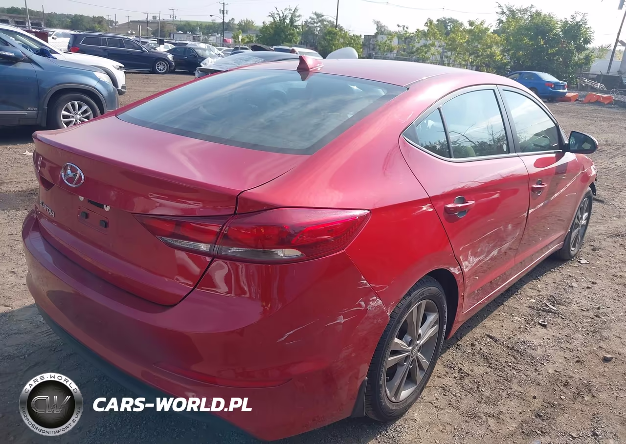 2018 Hyundai Elantra Value Edition VIN:5NPD84LF2JH323729 - 4