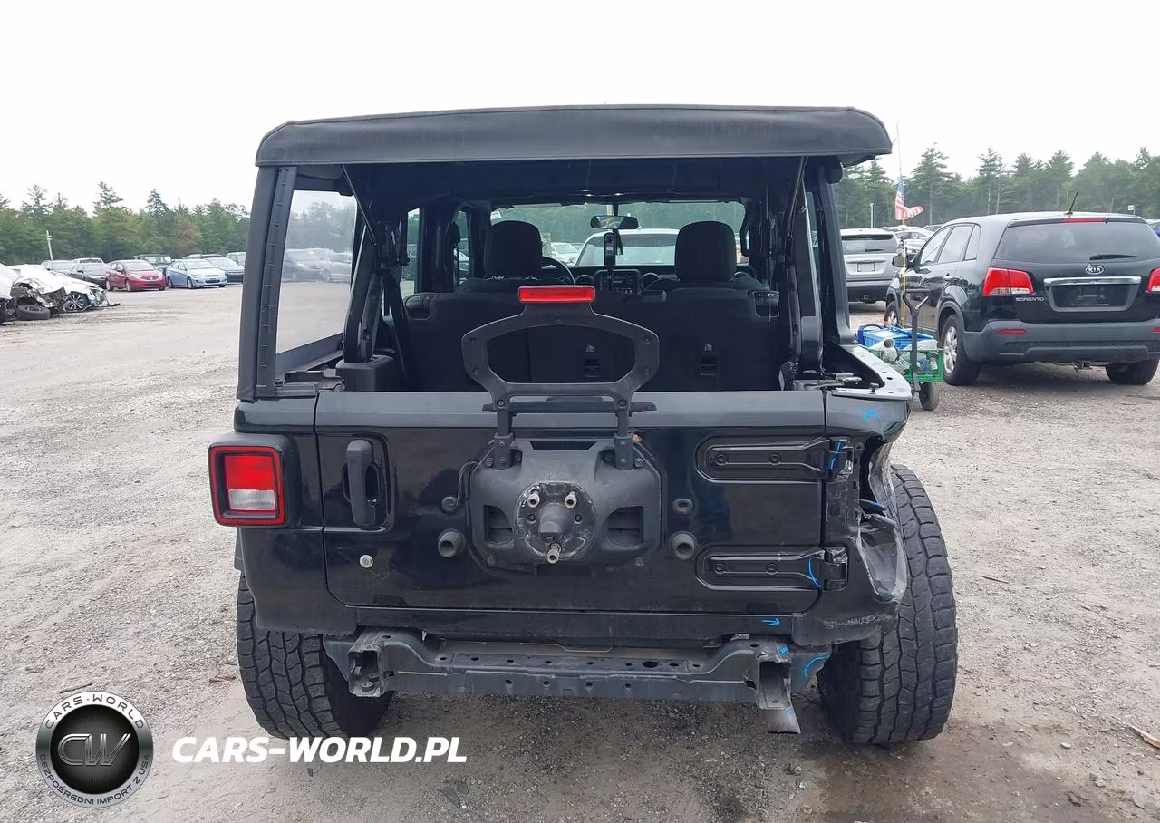 2022 Jeep Wrangler Unlimited Sport 4X4 VIN:1C4HJXDN4NW224164 - 17