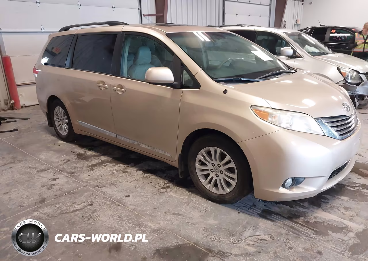 2011 Toyota Sienna Xle V6 VIN:5TDYK3DC7BS170391 - 1