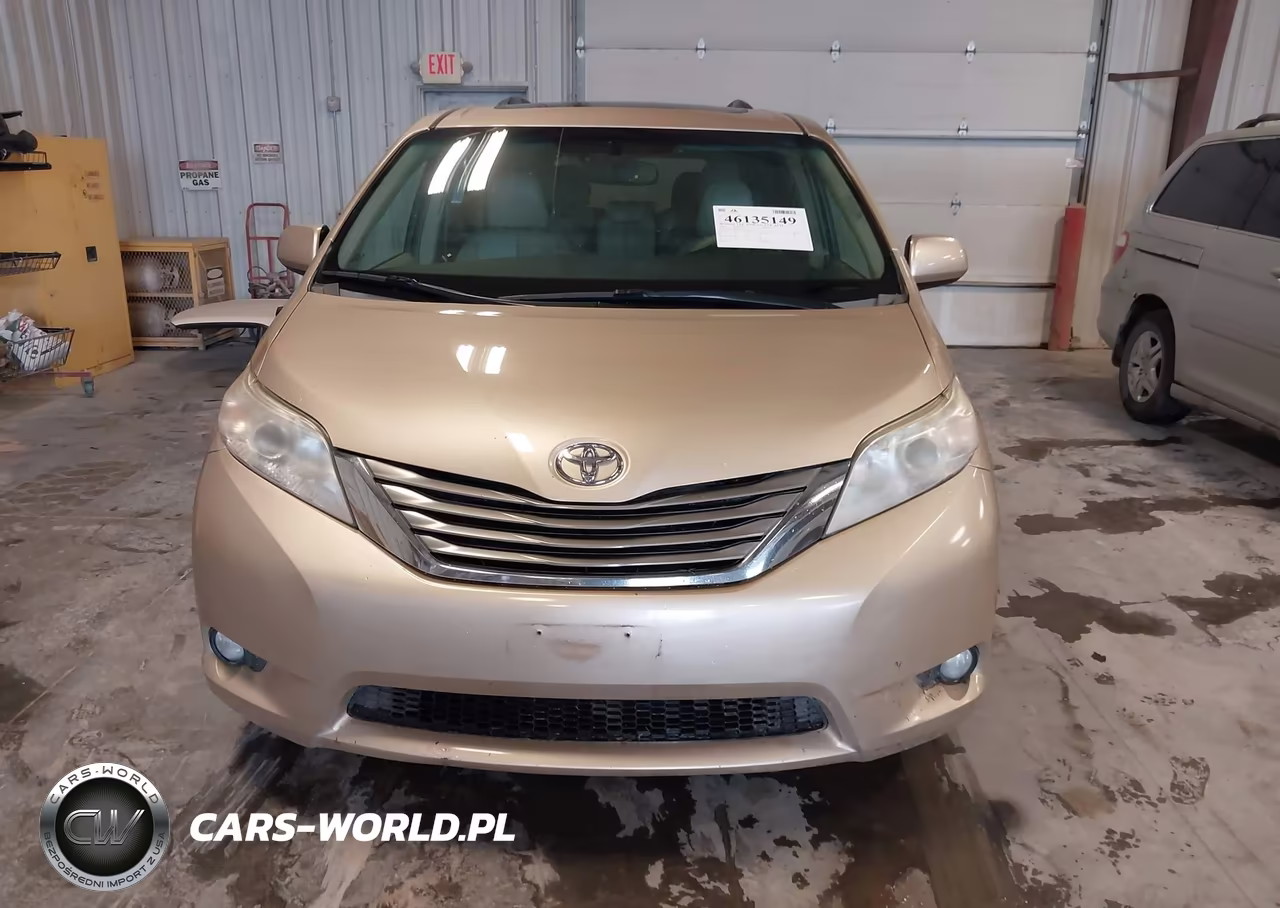 2011 Toyota Sienna Xle V6 VIN:5TDYK3DC7BS170391 - 12