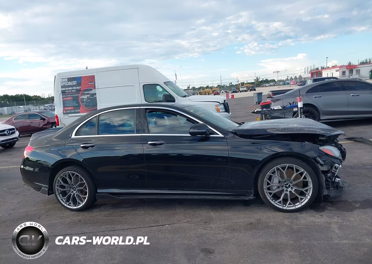 2019 Mercedes-Benz E 300 VIN:WDDZF4JB2KA592694 - 13