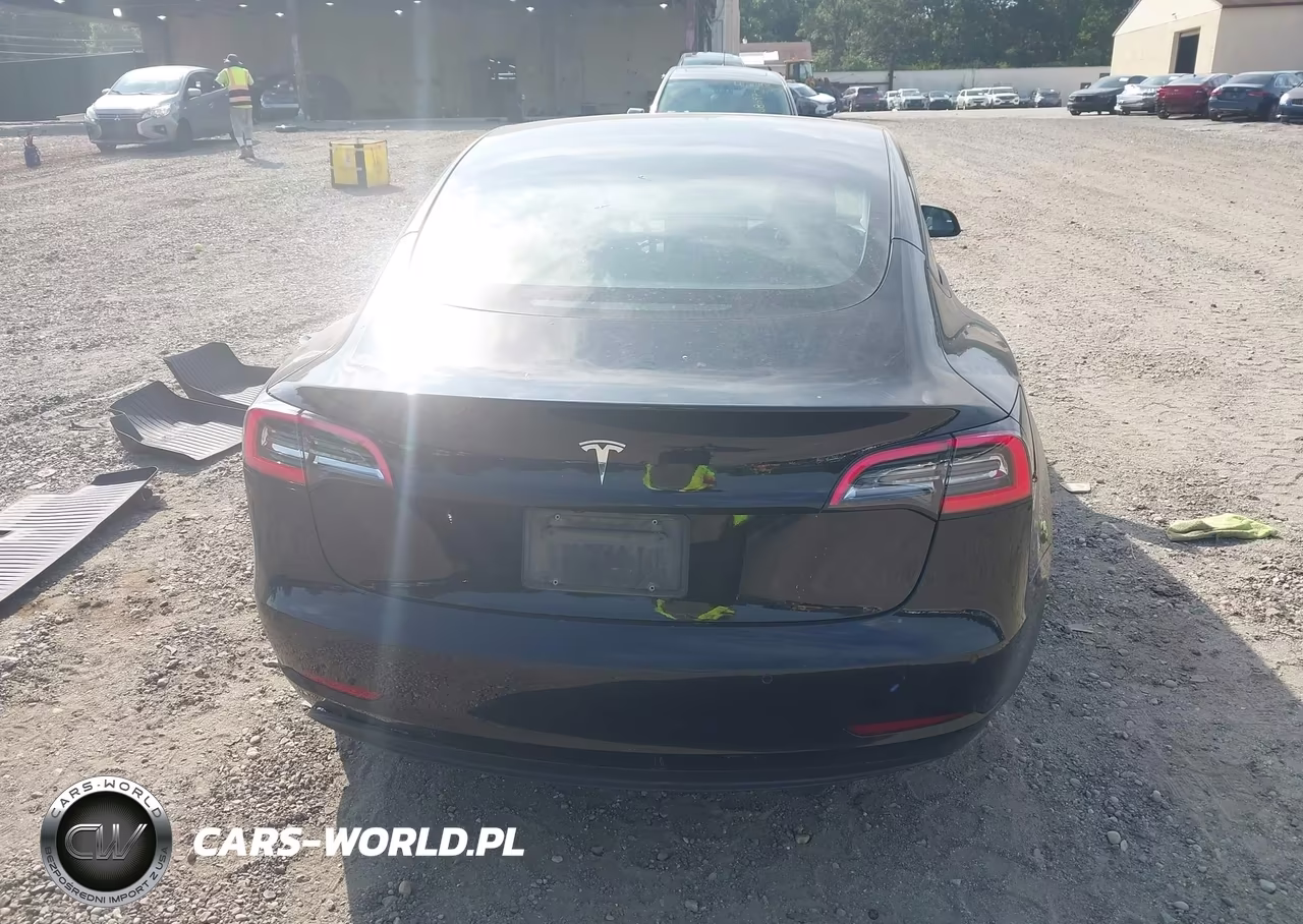 2022 Tesla Model 3 Rear-Wheel Drive VIN:5YJ3E1EA0NF330090 - 15