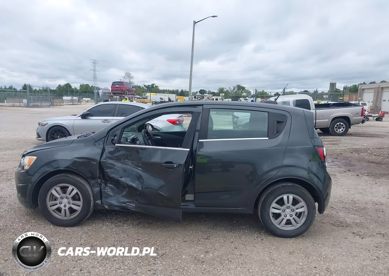 2015 Chevrolet Sonic Lt Auto VIN:1G1JC6SG0F4107830 - 14