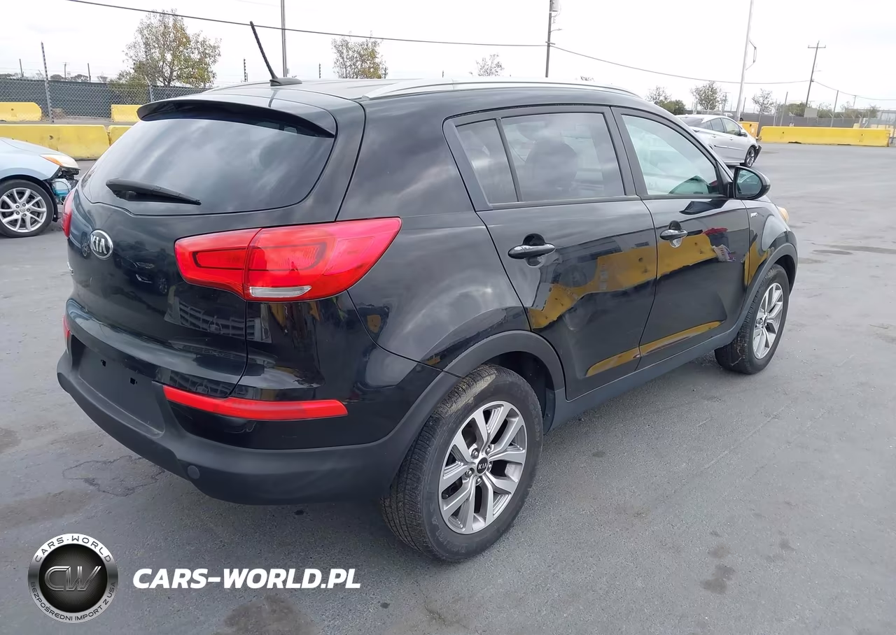 2016 Kia Sportage Lx VIN:KNDPBCAC1G7812797 - 4