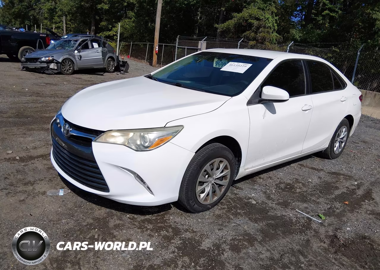 2015 Toyota Camry Le VIN:4T1BF1FK8FU947600 - 2