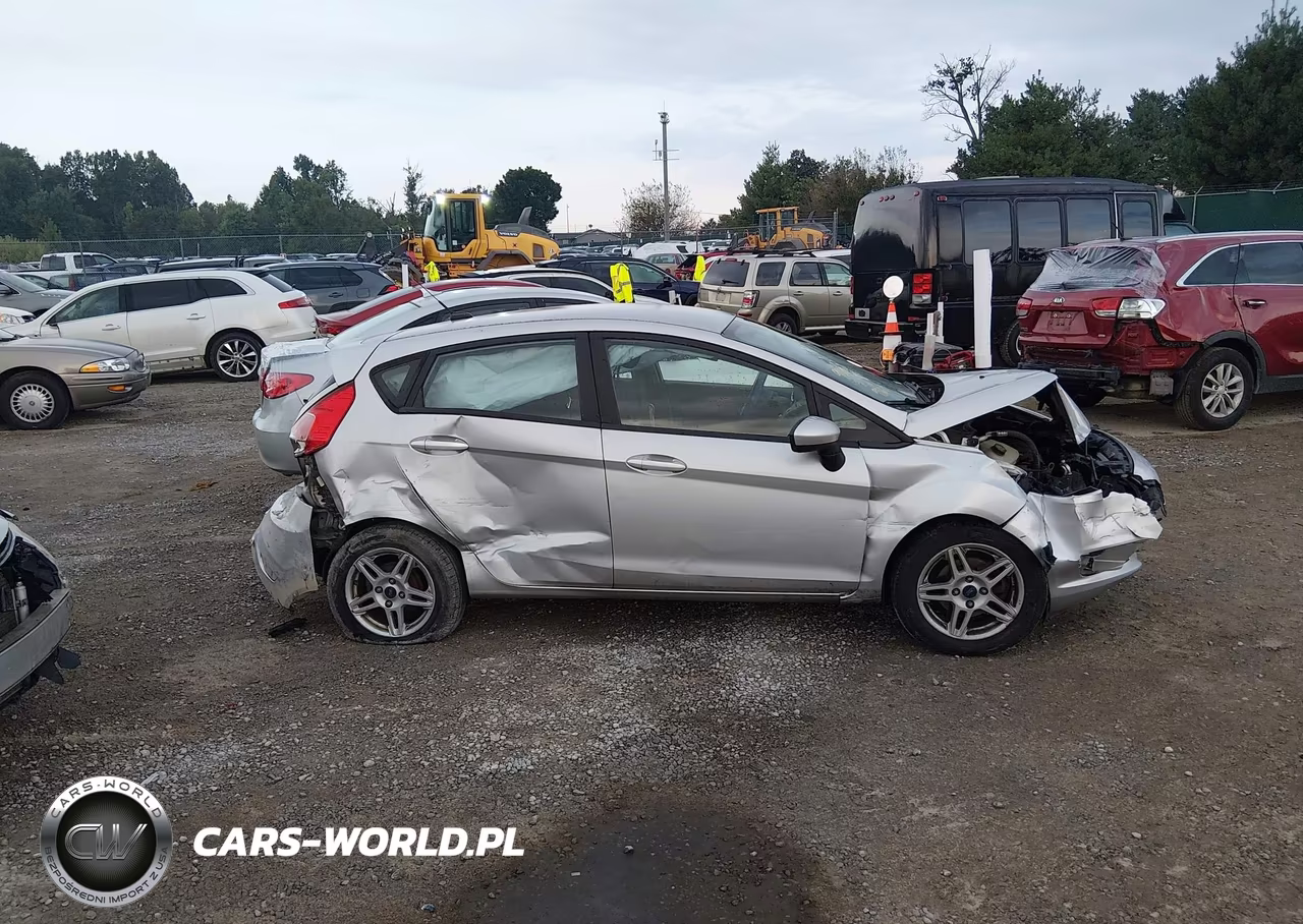 2017 Ford Fiesta Se VIN:3FADP4EJ3HM119861 - 18