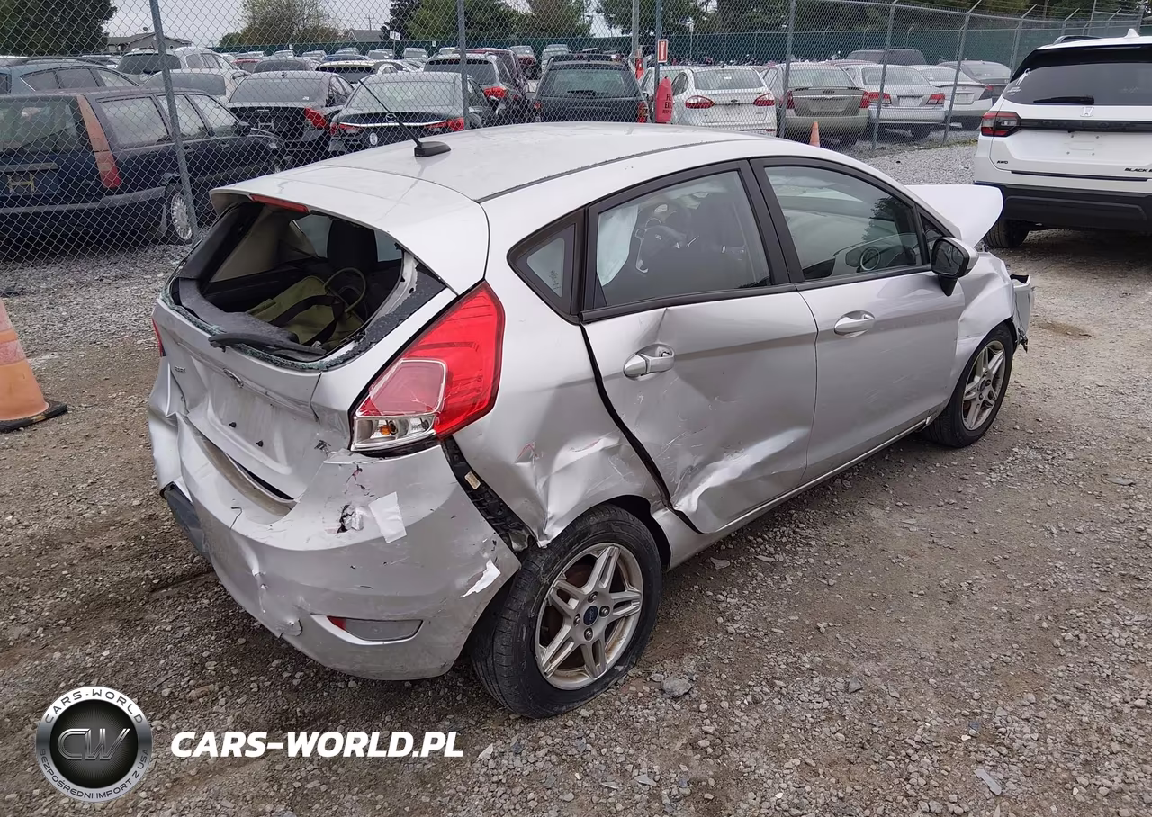 2017 Ford Fiesta Se VIN:3FADP4EJ3HM119861 - 4