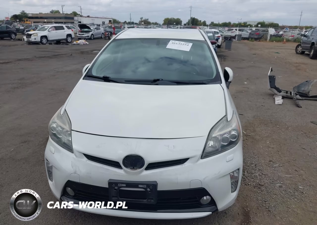 2012 Toyota Prius Five VIN:JTDKN3DU8C5498111 - 12