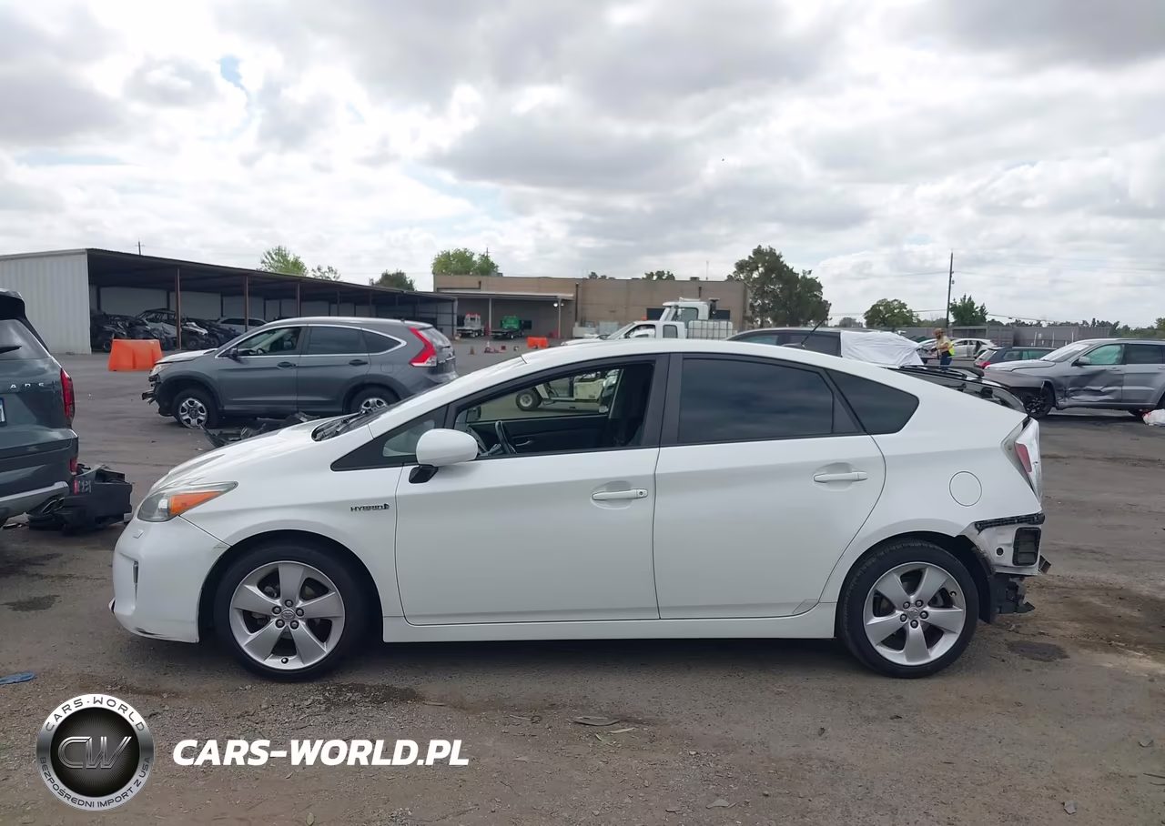 2012 Toyota Prius Five VIN:JTDKN3DU8C5498111 - 14