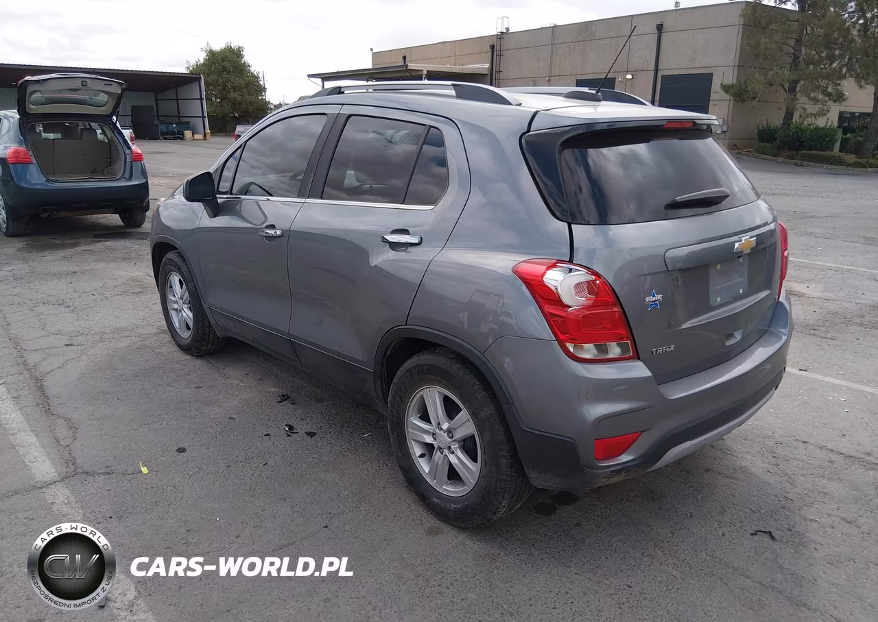 2020 Chevrolet Trax Fwd Lt VIN:3GNCJLSBXLL319690 - 3