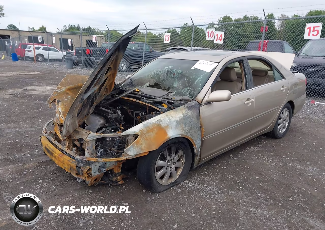2003 Toyota Camry Xle VIN:4T1BE30K93U119798 - 2