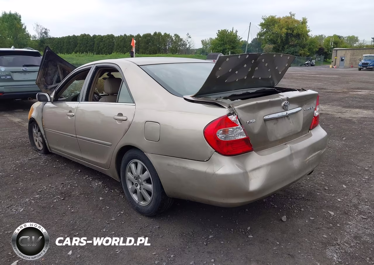 2003 Toyota Camry Xle VIN:4T1BE30K93U119798 - 3