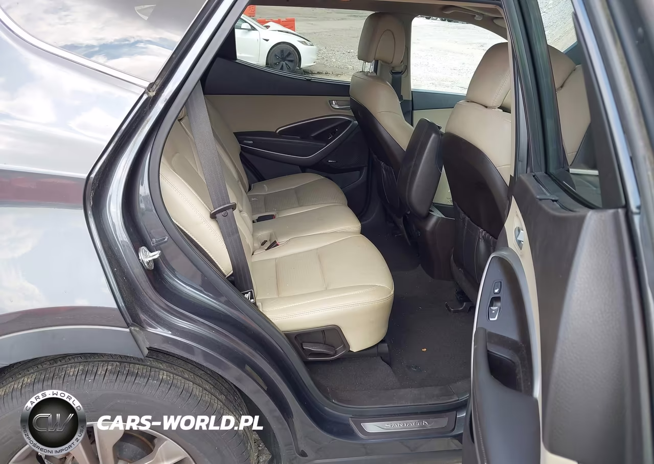 2016 Hyundai Santa Fe Sport 2.4L VIN:5XYZU3LBXGG313085 - 8
