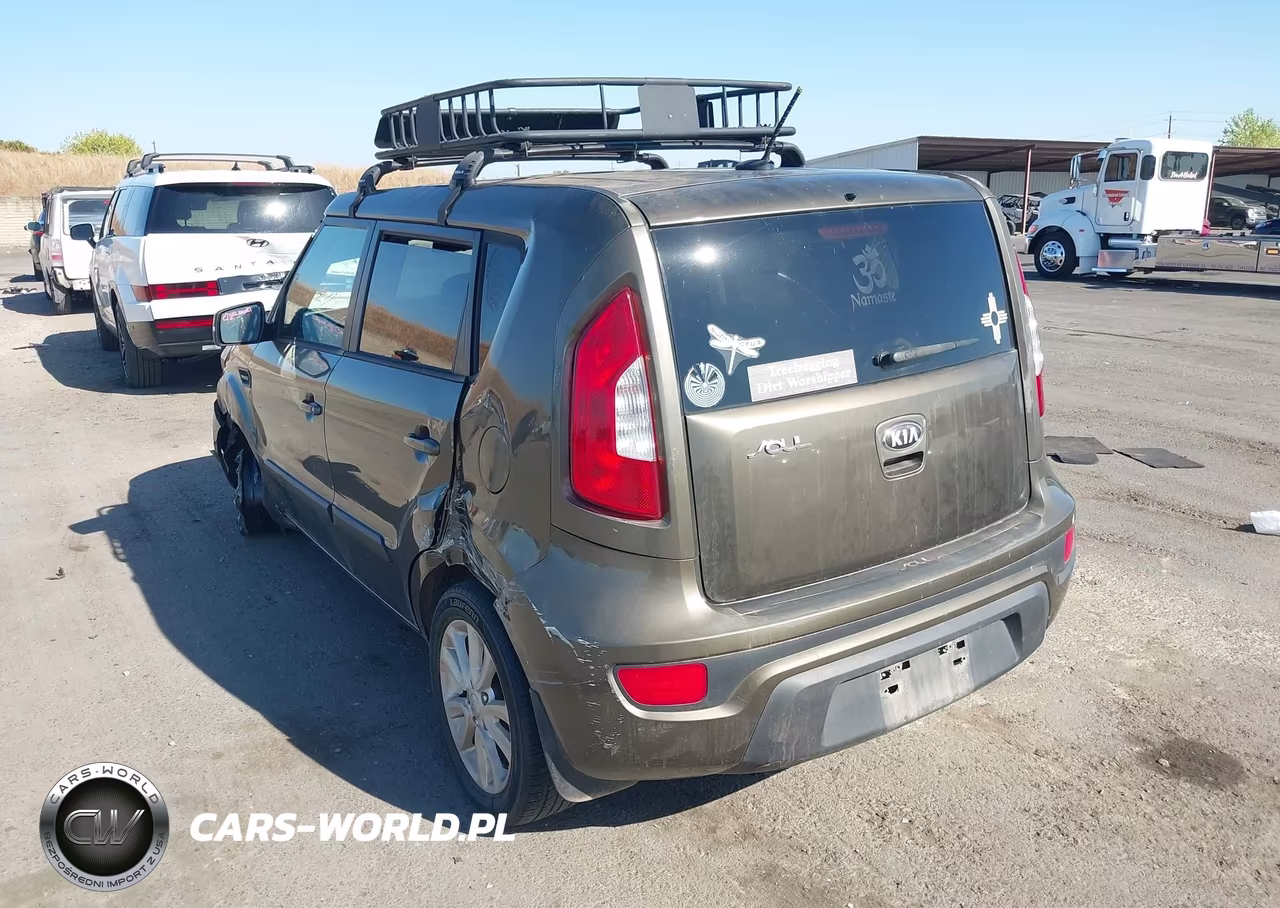 2013 Kia Soul + VIN:KNDJT2A61D7520702 - 3