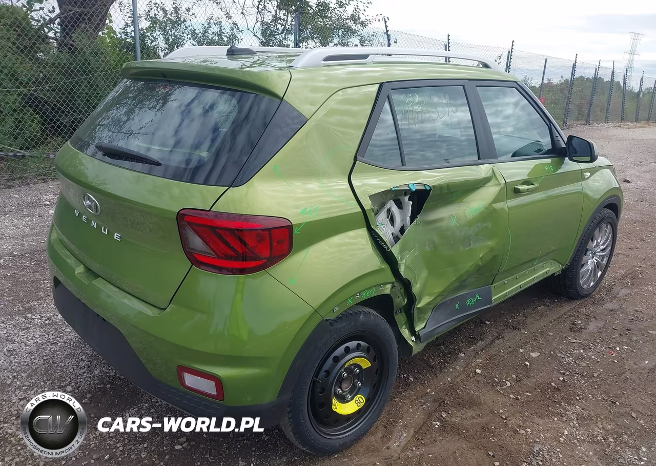 2024 Hyundai Venue Sel VIN:KMHRC8A30RU295396 - 4