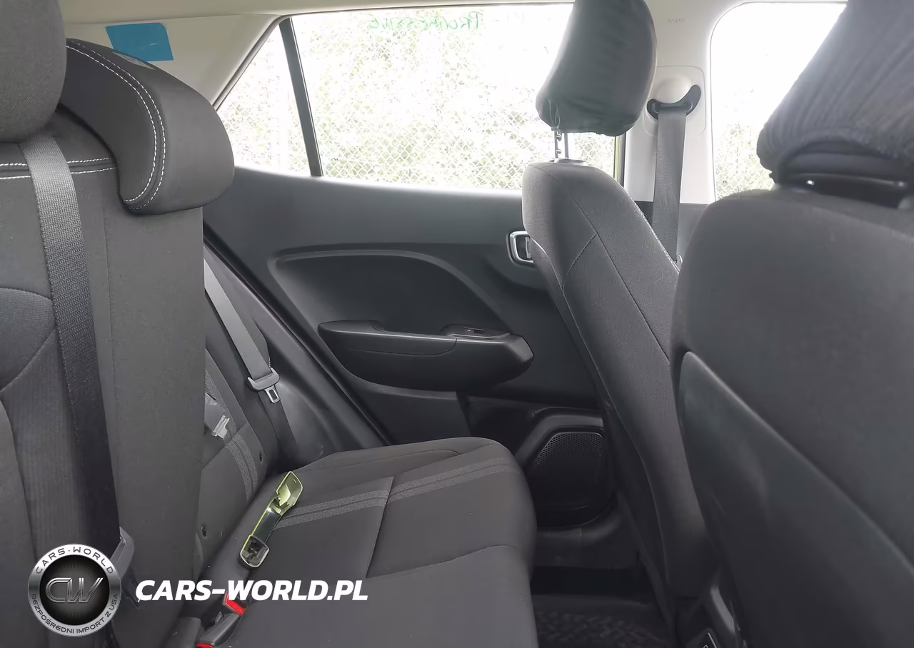 2024 Hyundai Venue Sel VIN:KMHRC8A30RU295396 - 8