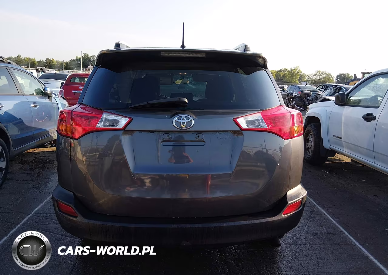 2015 Toyota Rav4 Le VIN:JTMBFREV1FD163922 - 16