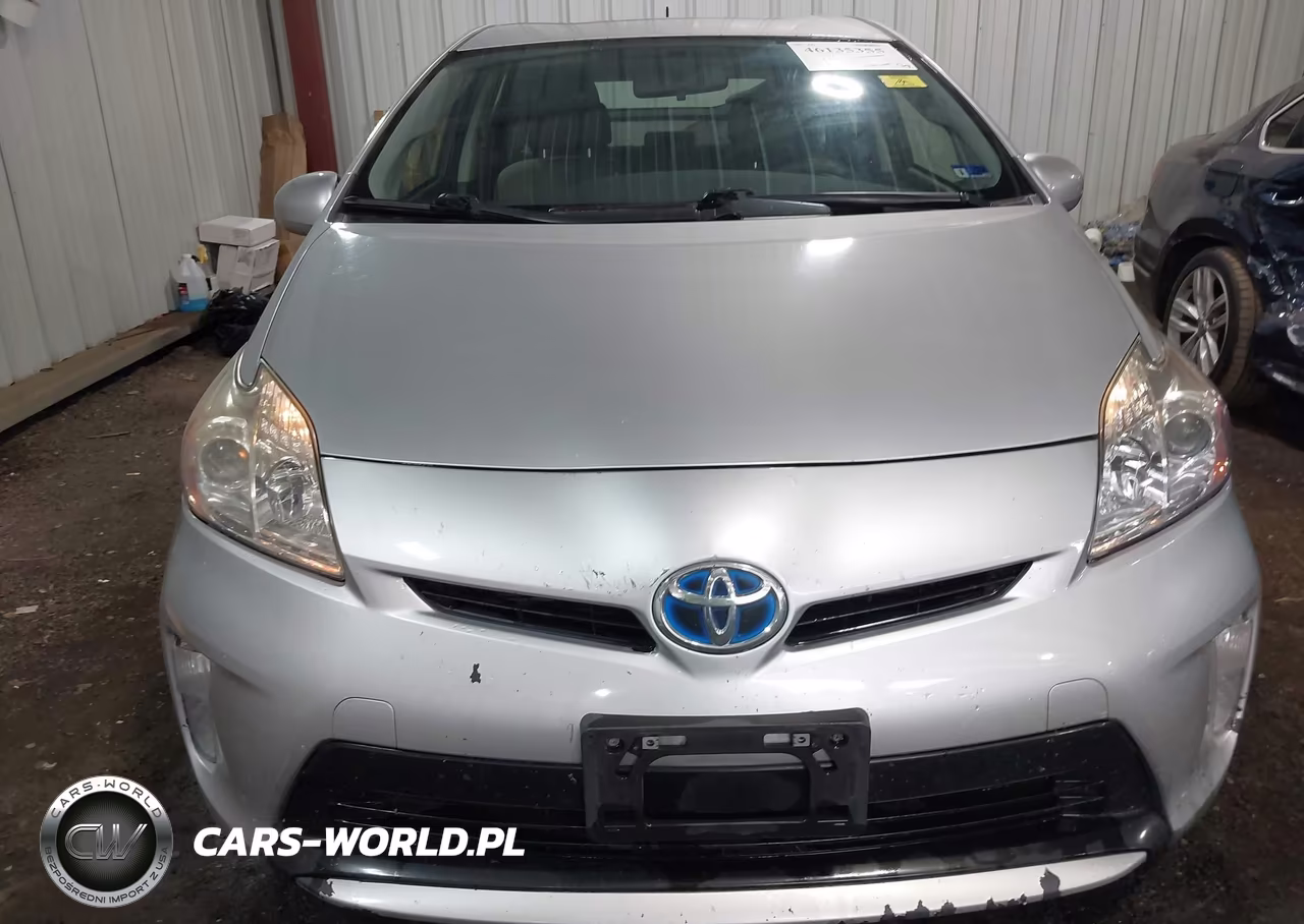 2015 Toyota Prius Two VIN:JTDKN3DU6F1884635 - 6