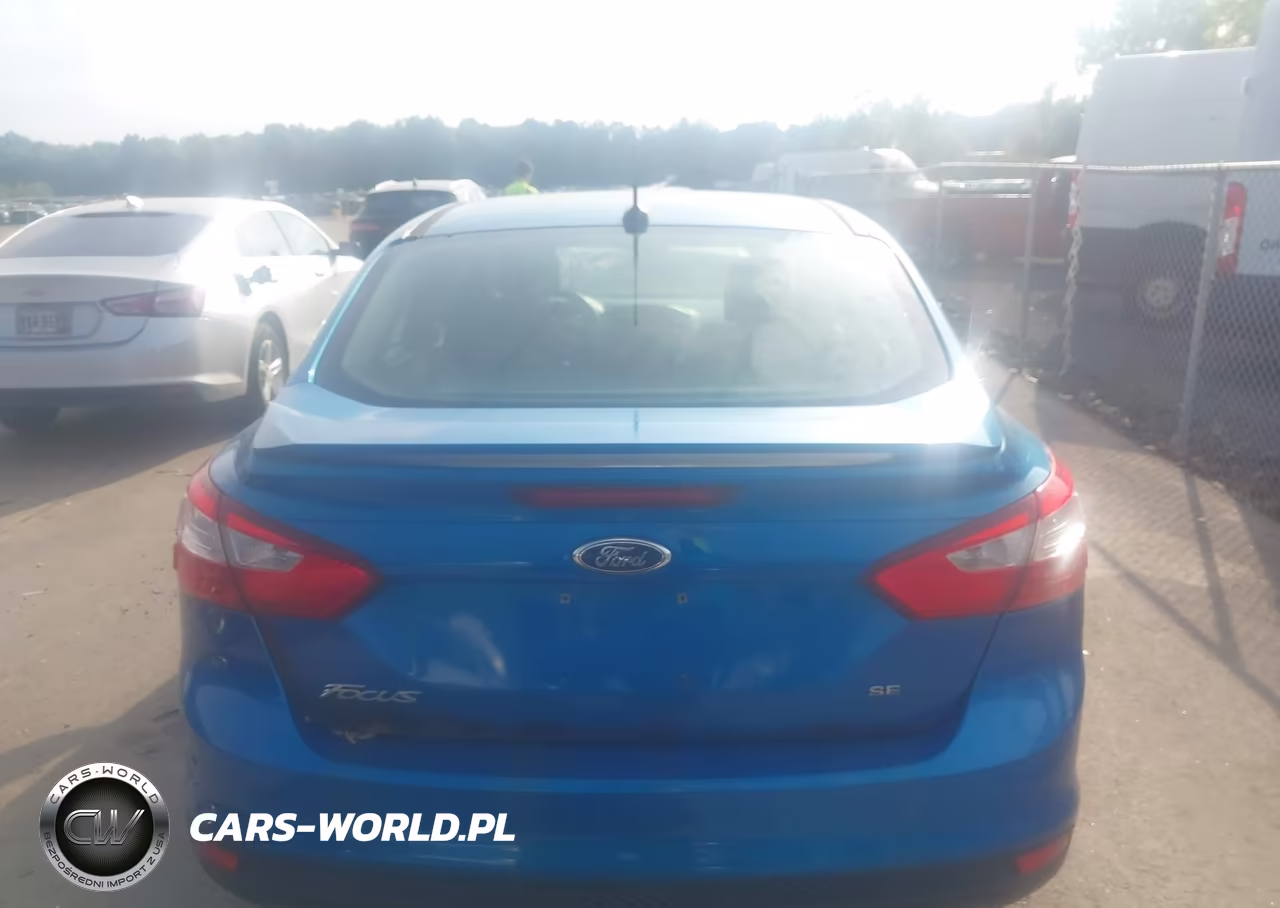 2012 Ford Focus Se VIN:1FAHP3F21CL249599 - 17