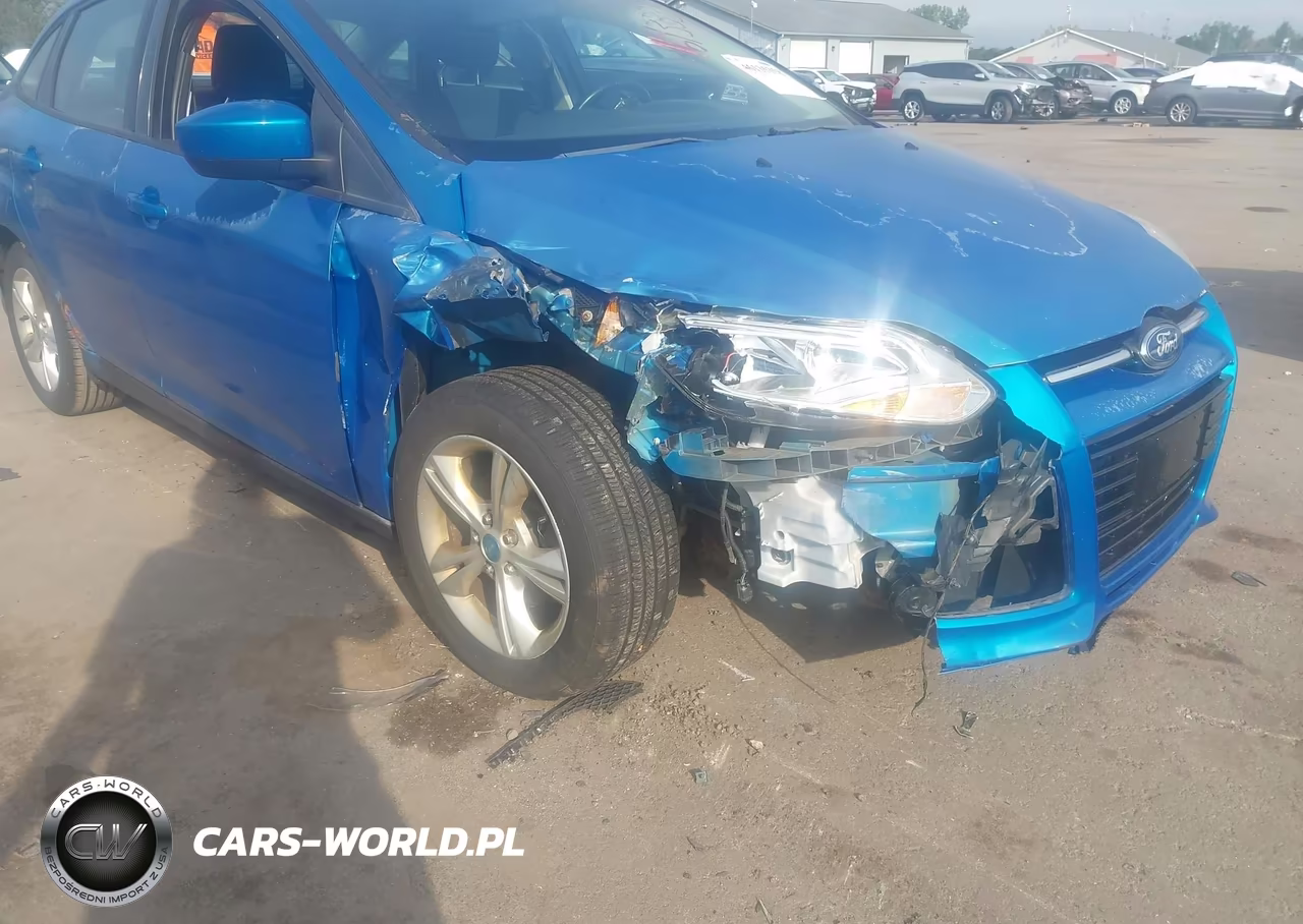 2012 Ford Focus Se VIN:1FAHP3F21CL249599 - 6