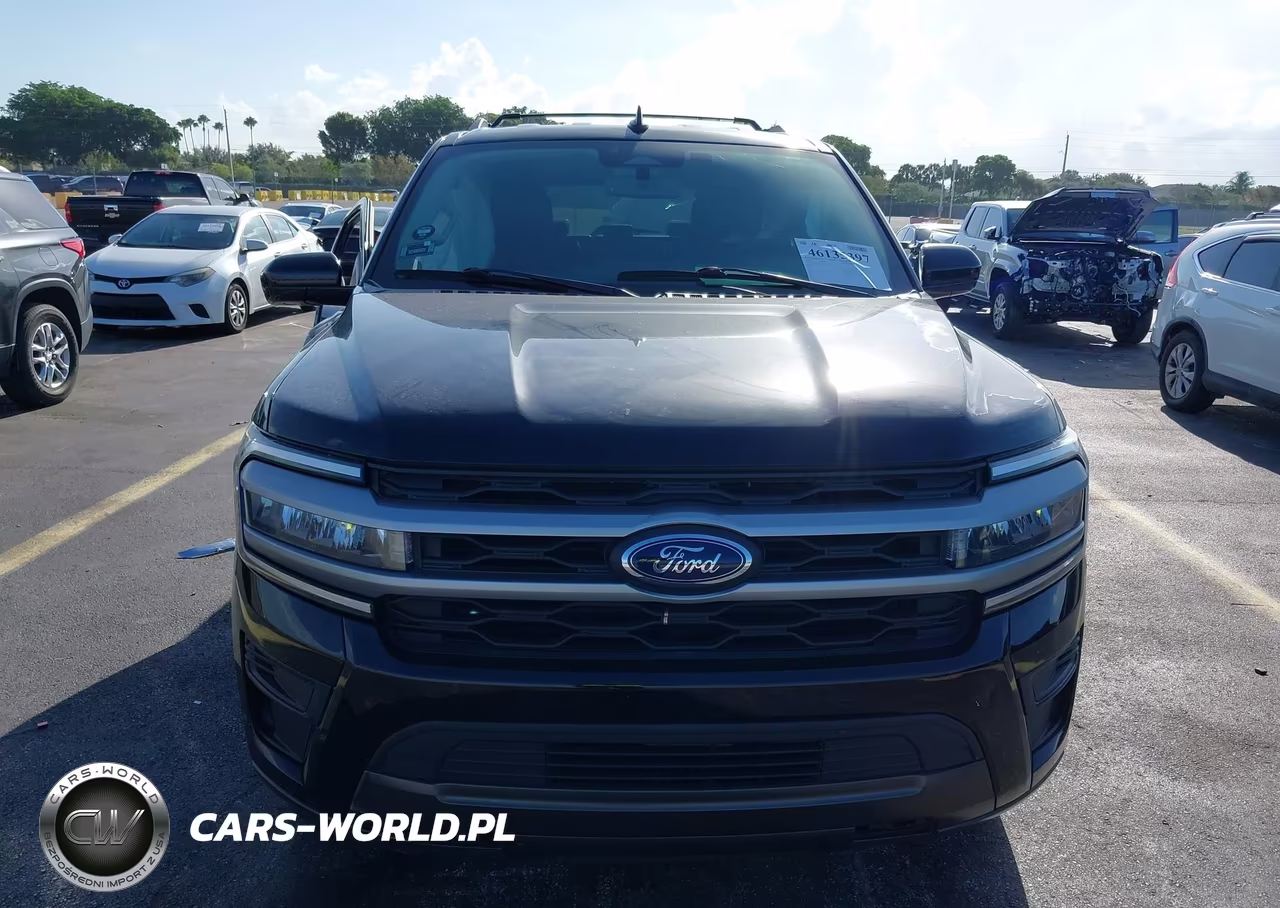 2024 Ford Expedition Xlt VIN:1FMJU1J84REA35560 - 12
