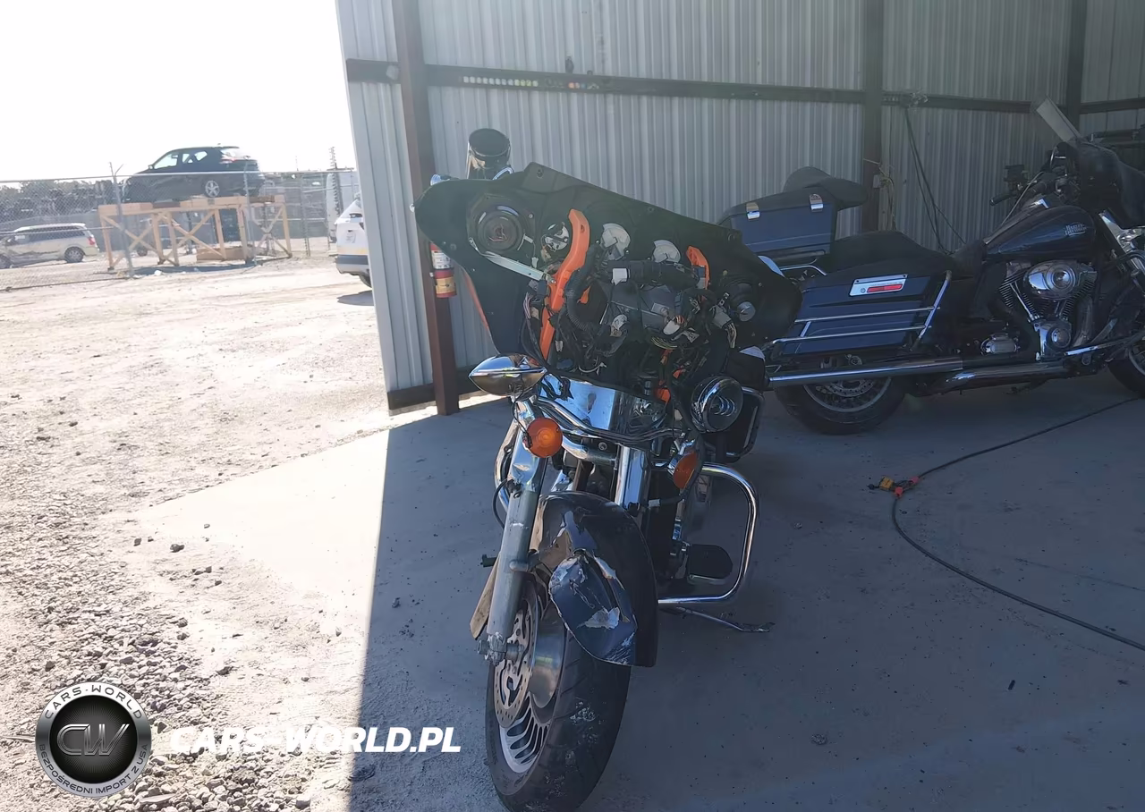 2012 Harley-Davidson Flhtcu Ultra Classic Electra Gld VIN:1HD1FCM12CB609914 - 5