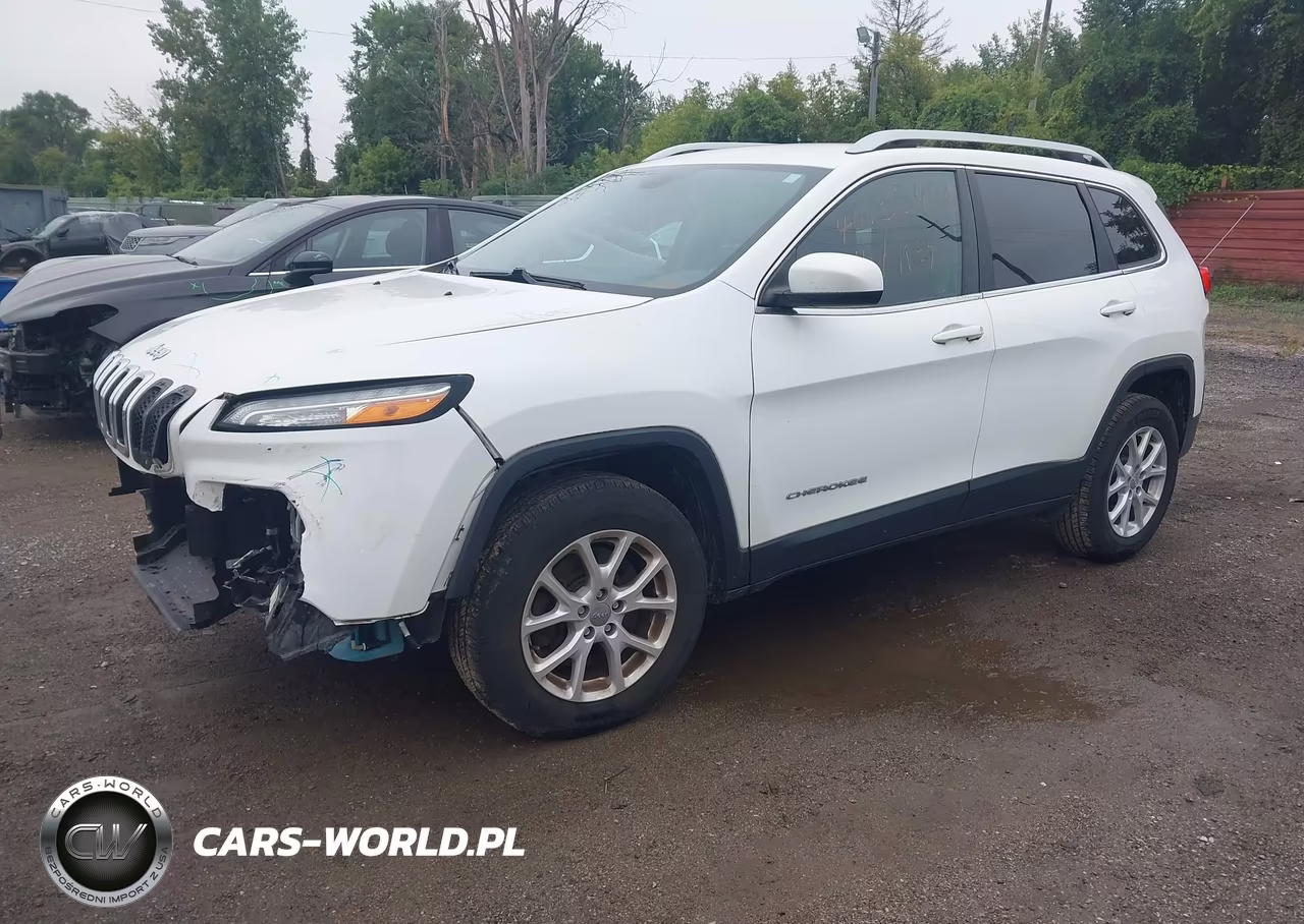 2017 Jeep Cherokee Latitude 4X4 VIN:1C4PJMCB0HW546841 - 2