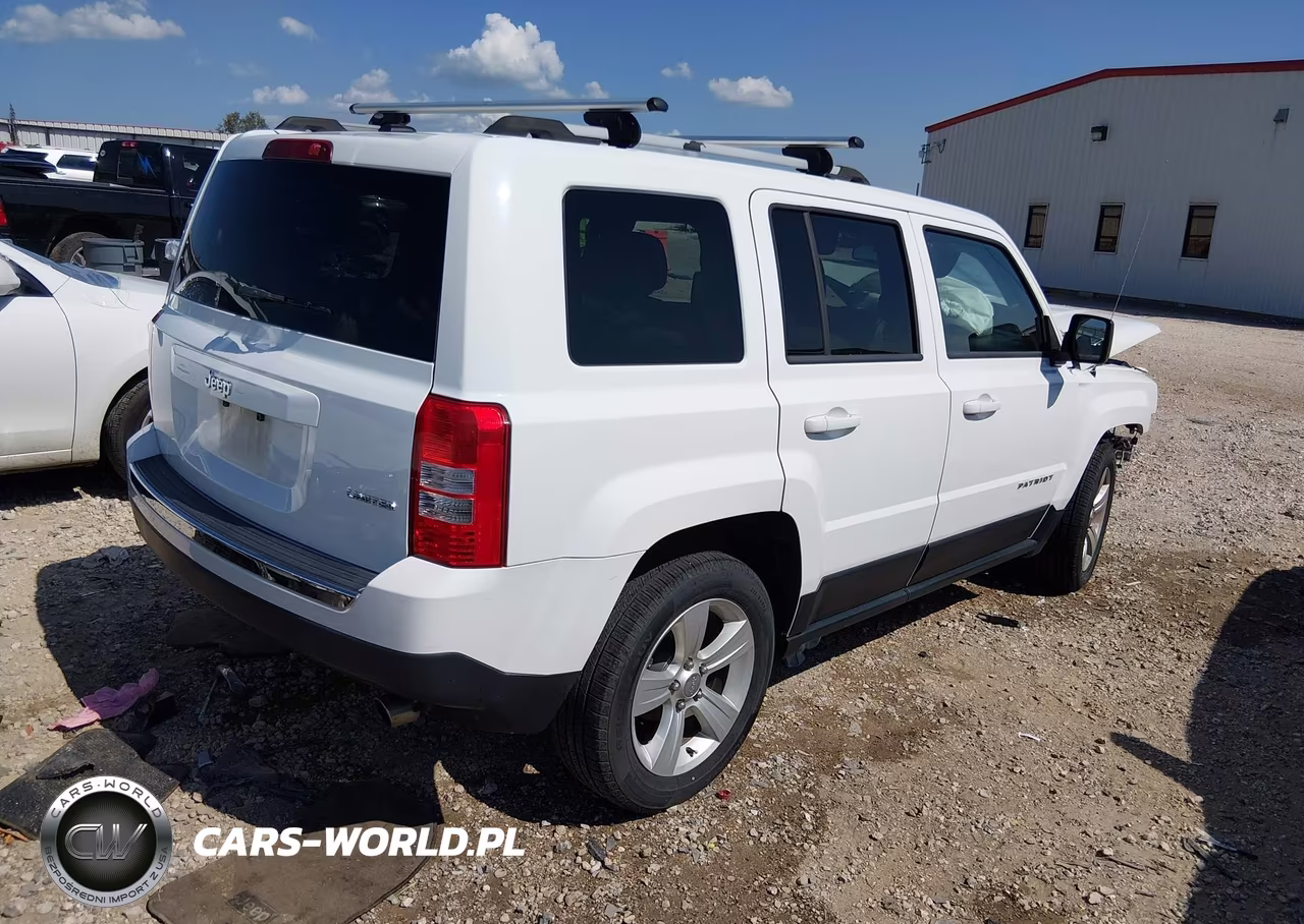 2013 Jeep Patriot Limited VIN:1C4NJPCBXDD184581 - 4