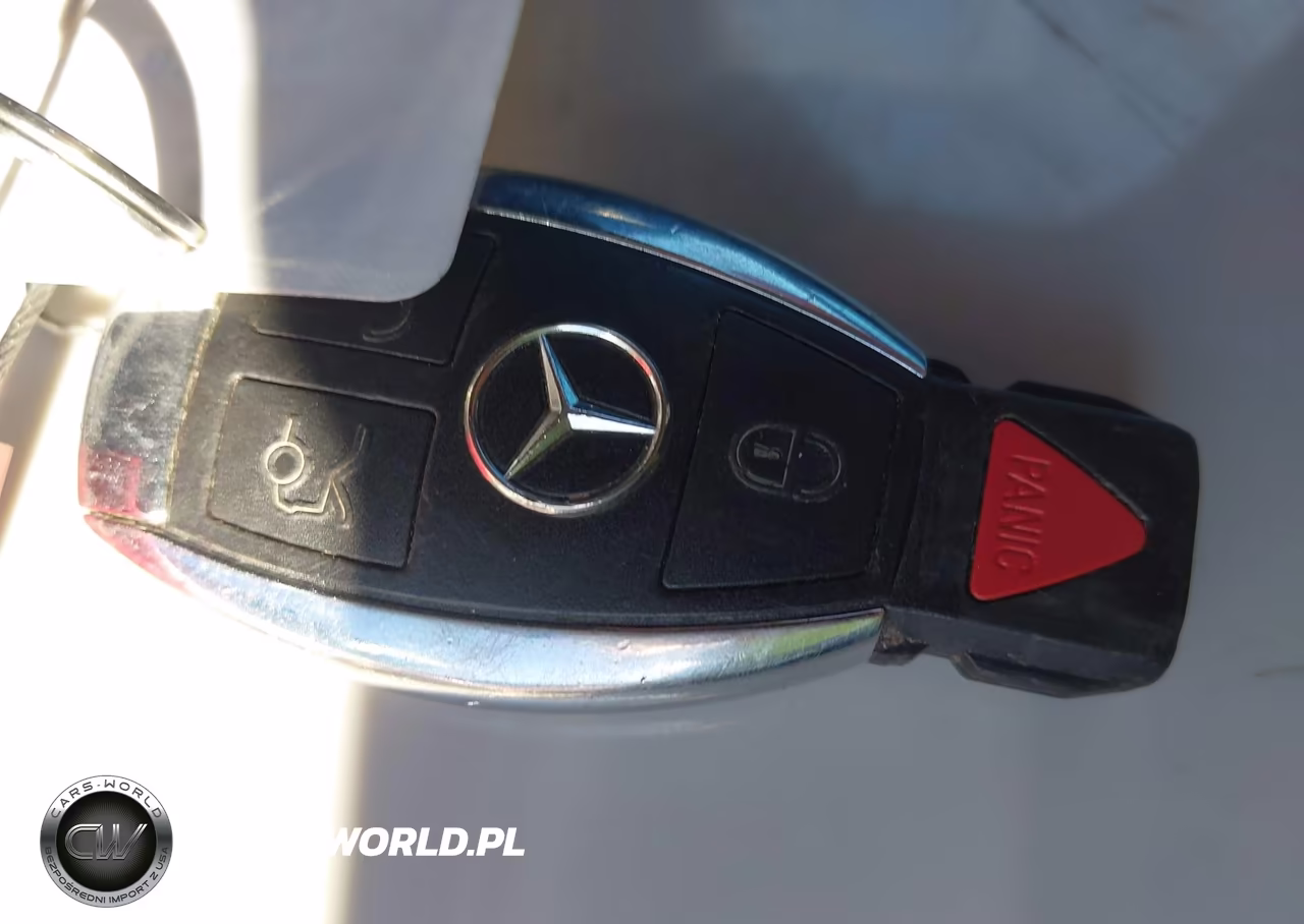 2014 Mercedes-Benz C 300 Sport 4Matic VIN:WDDGF8AB8EA942316 - 11