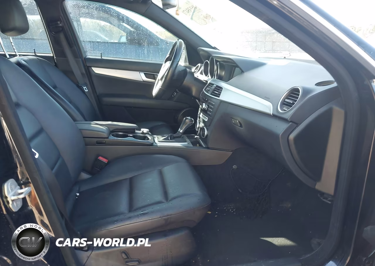 2014 Mercedes-Benz C 300 Sport 4Matic VIN:WDDGF8AB8EA942316 - 5