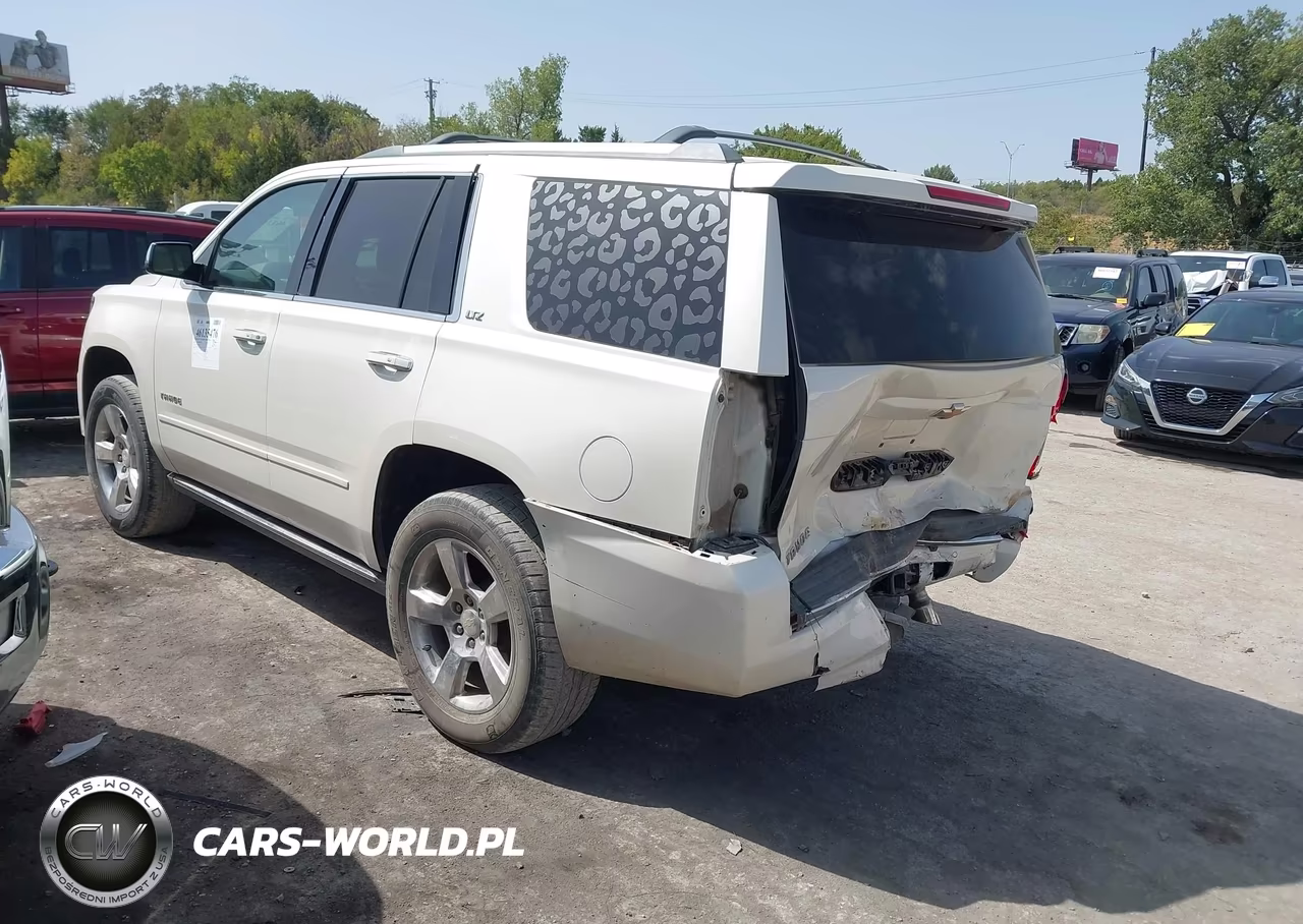 2015 Chevrolet Tahoe Ltz VIN:1GNSCCKC7FR101525 - 3