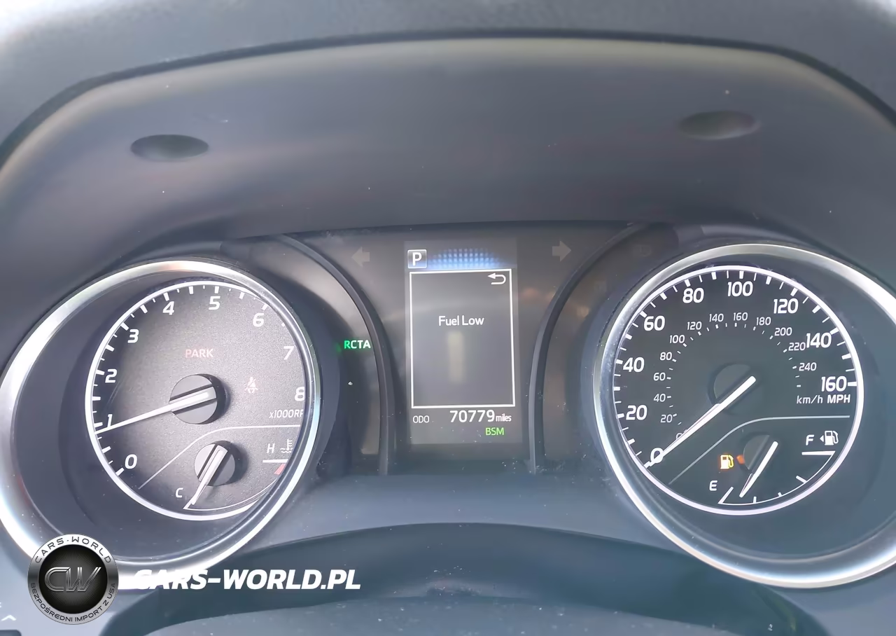 2018 Toyota Camry Le VIN:JTNB11HK0J3030127 - 7