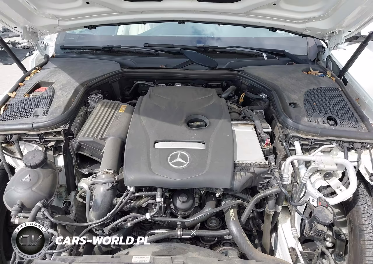 2018 Mercedes-Benz E 300 VIN:WDDZF4JB8JA373530 - 10