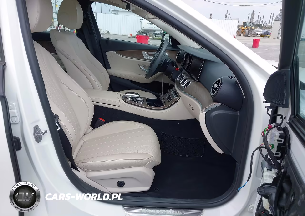 2018 Mercedes-Benz E 300 VIN:WDDZF4JB8JA373530 - 5