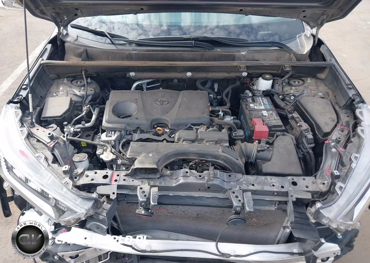 2020 Toyota Rav4 Xle VIN:2T3P1RFV4LC103698 - 10