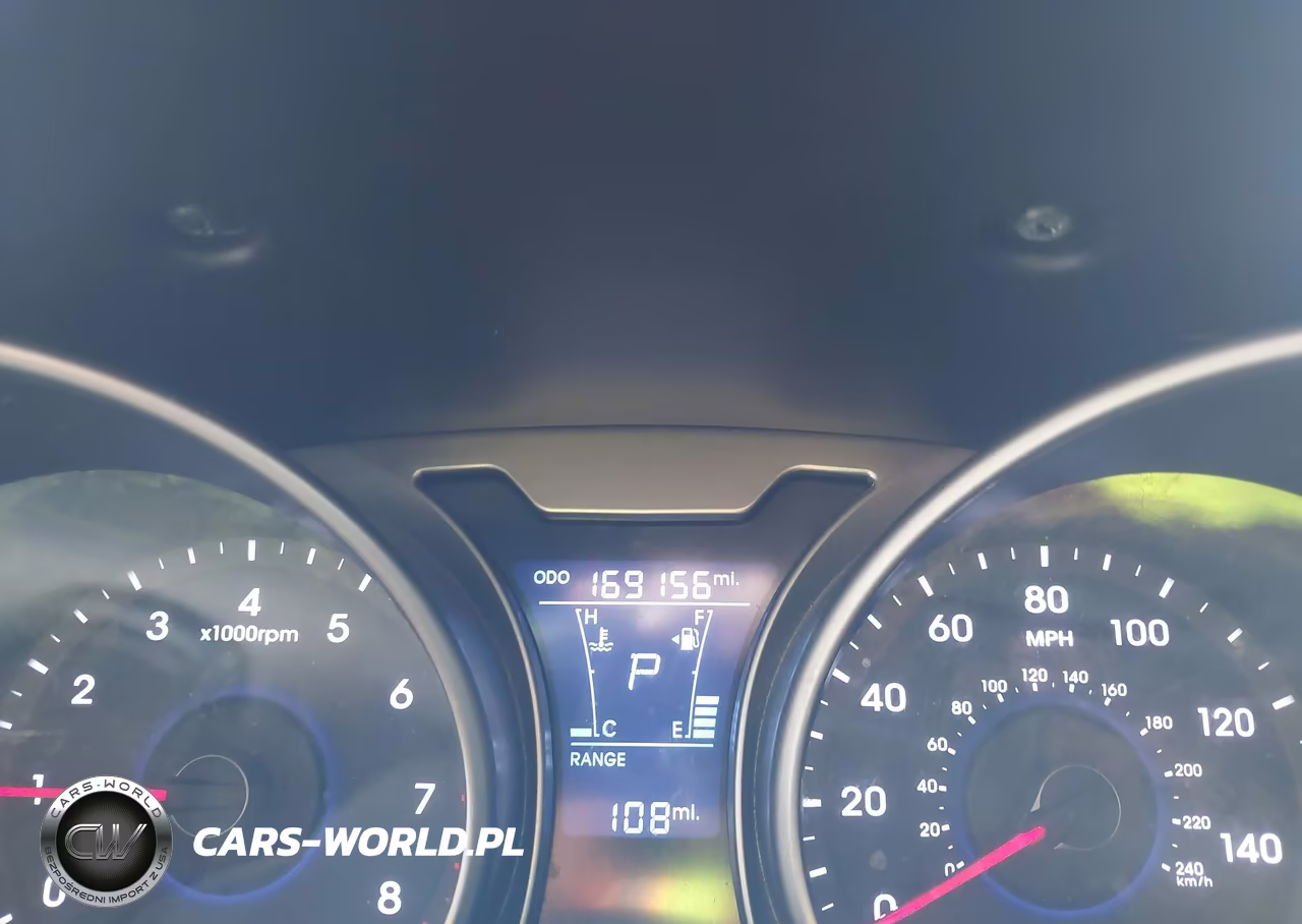 2016 Hyundai Veloster VIN:KMHTC6AD5GU262619 - 7