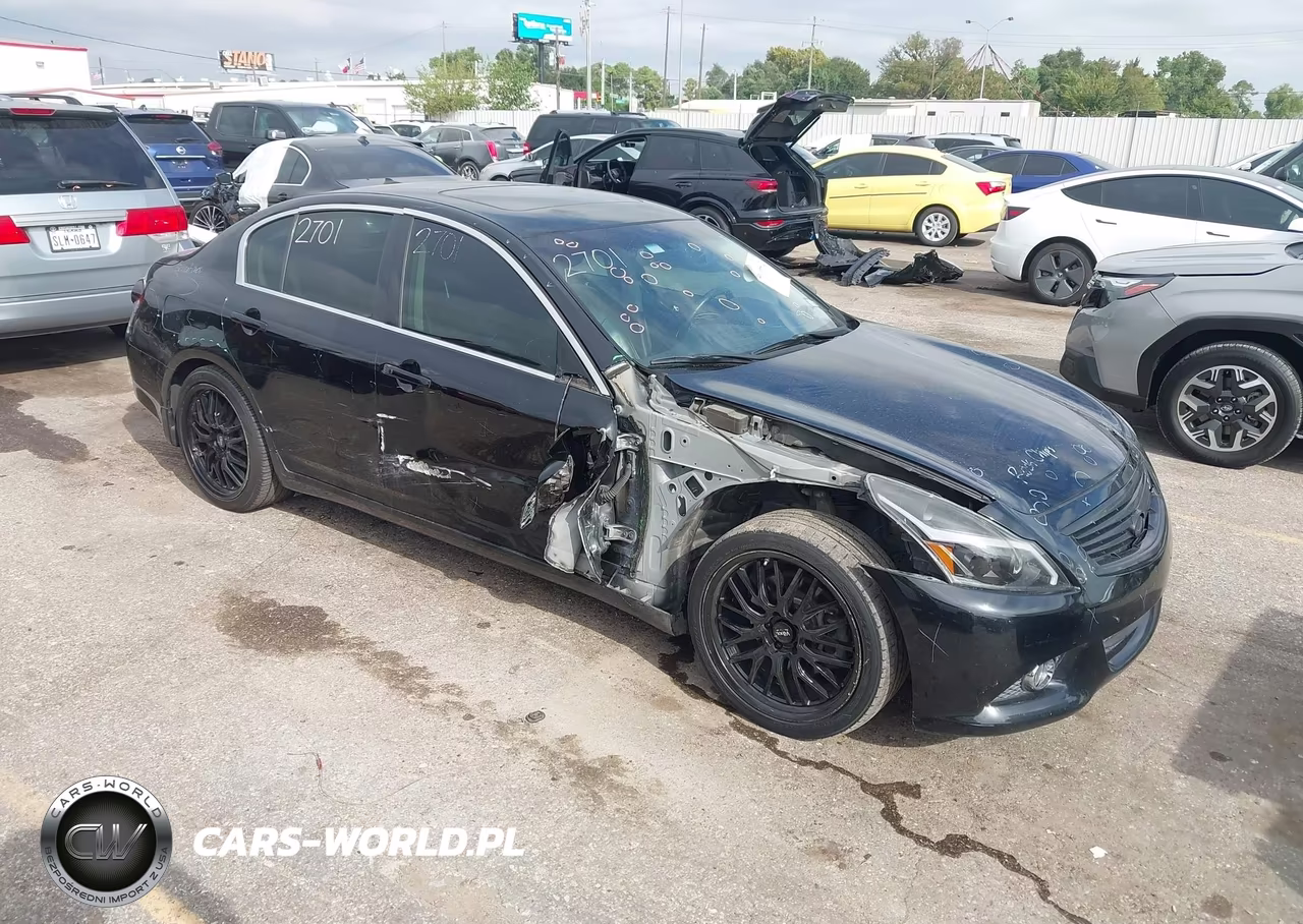 2013 Infiniti G37 Journey
