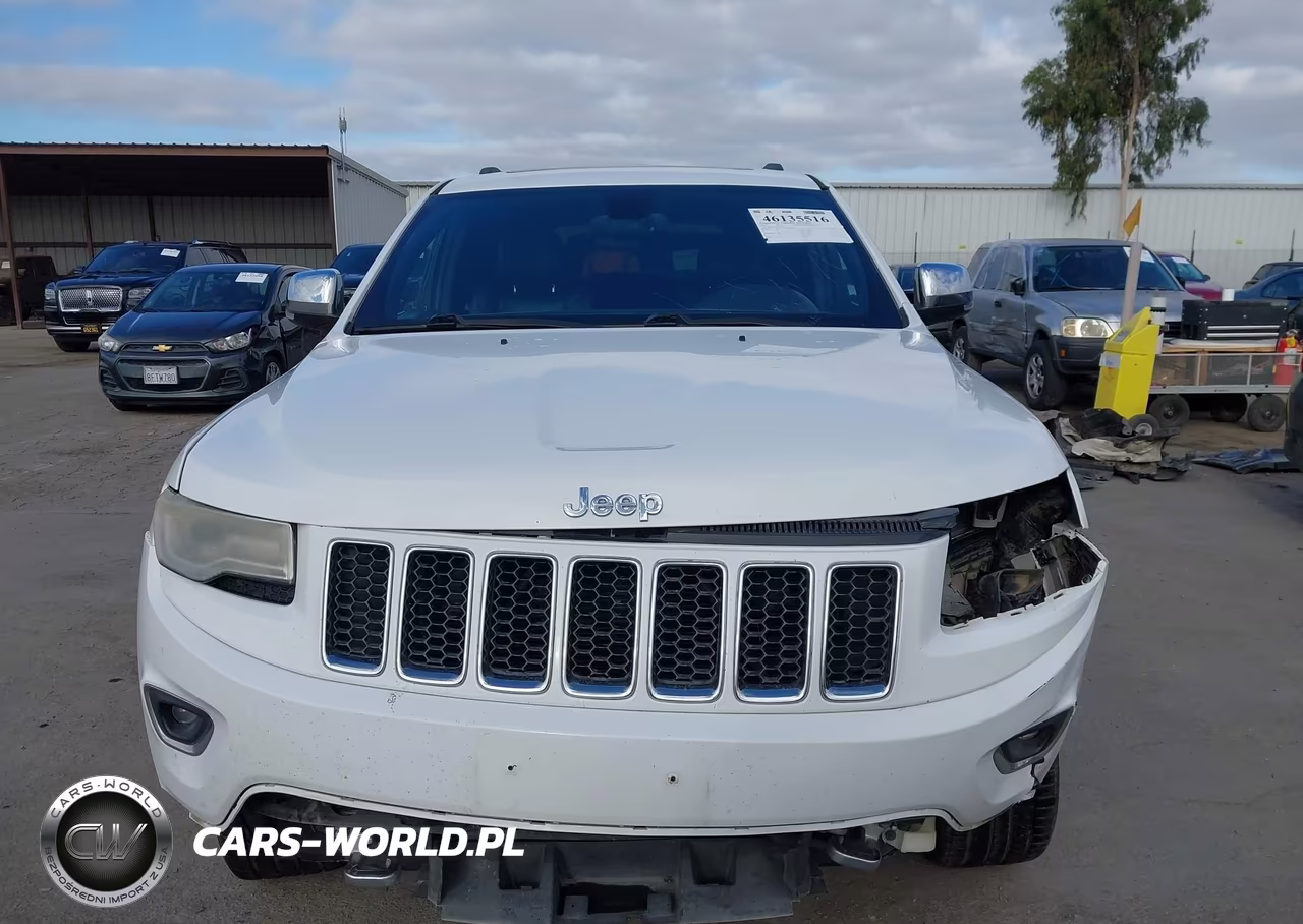 2015 Jeep Grand Cherokee Overland VIN:1C4RJECG7FC798451 - 13