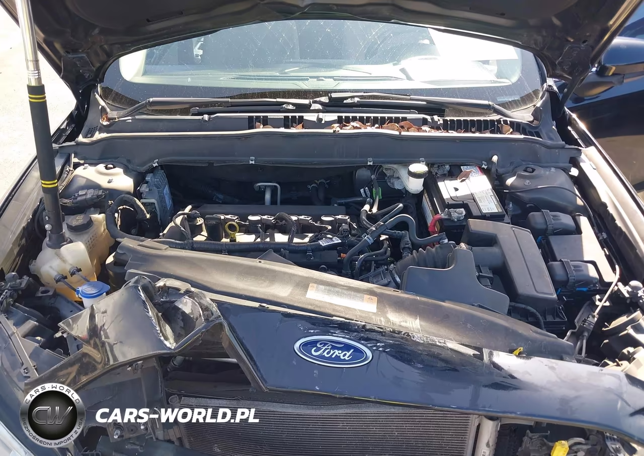 2018 Ford Fusion S VIN:3FA6P0G72JR238254 - 10