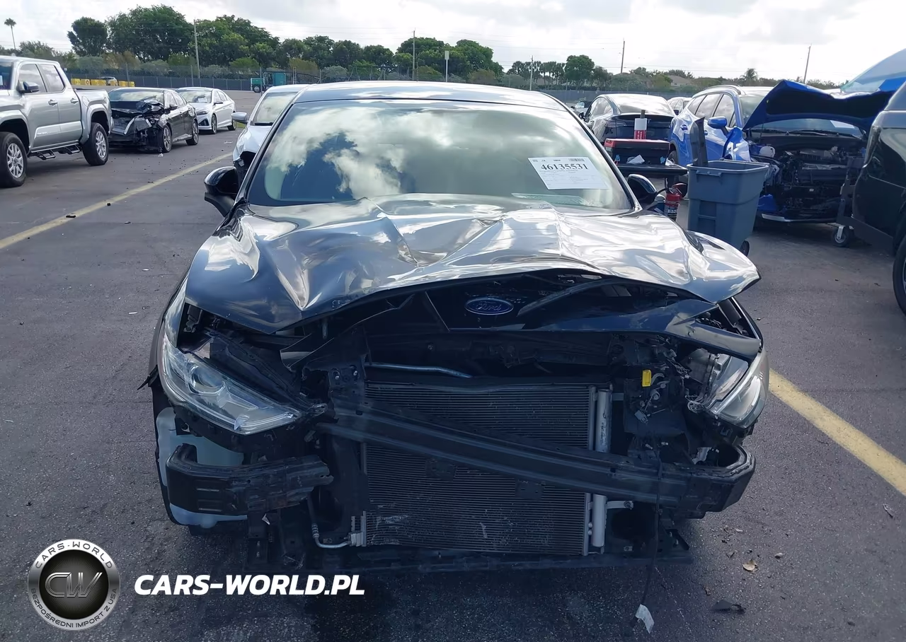 2018 Ford Fusion S VIN:3FA6P0G72JR238254 - 6