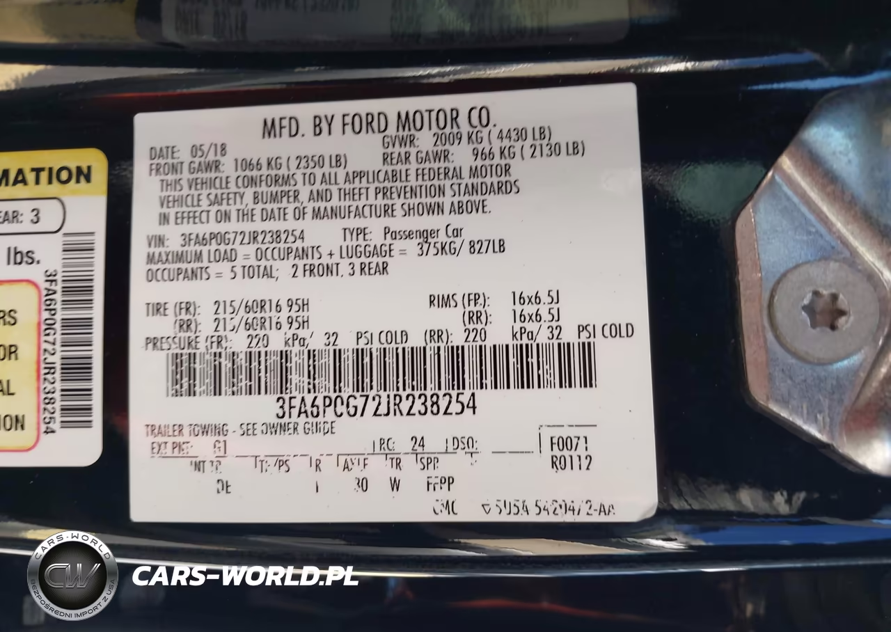 2018 Ford Fusion S VIN:3FA6P0G72JR238254 - 9