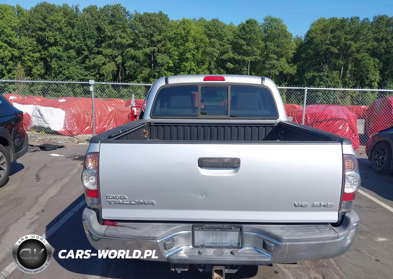 2013 Toyota Tacoma Base V6 VIN:3TMLU4EN2DM122990 - 15
