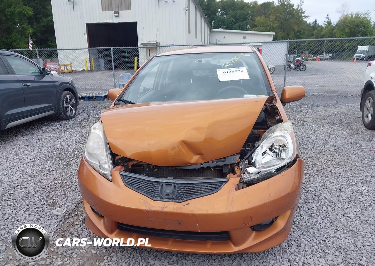 2009 Honda Fit Sport VIN:JHMGE88419S028377 - 12