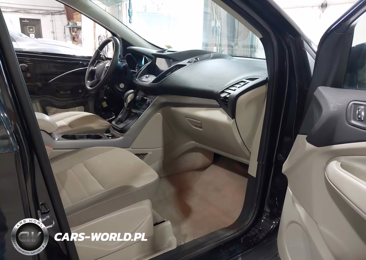 2016 Ford Escape Se VIN:1FMCU9G9XGUC04300 - 5