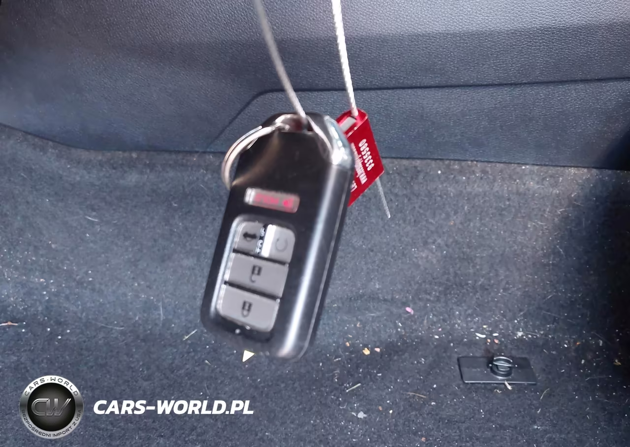 2019 Honda Civic Sport VIN:2HGFC2F82KH531808 - 11