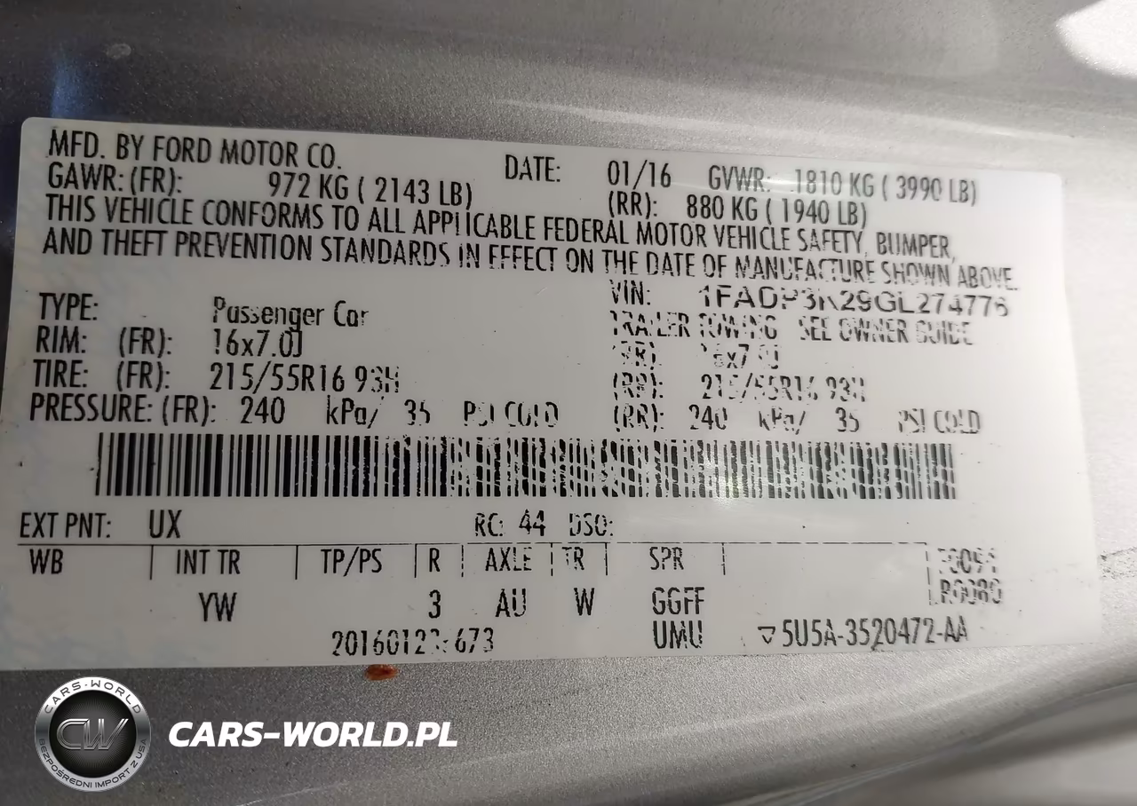 2016 Ford Focus Se VIN:1FADP3K29GL274776 - 9