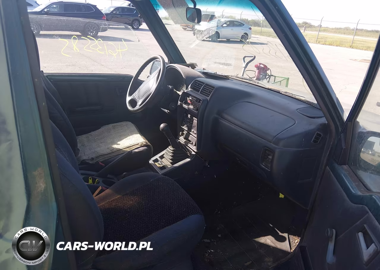 1998 Chevrolet Tracker VIN:2CNBJ1869W6921407 - 5