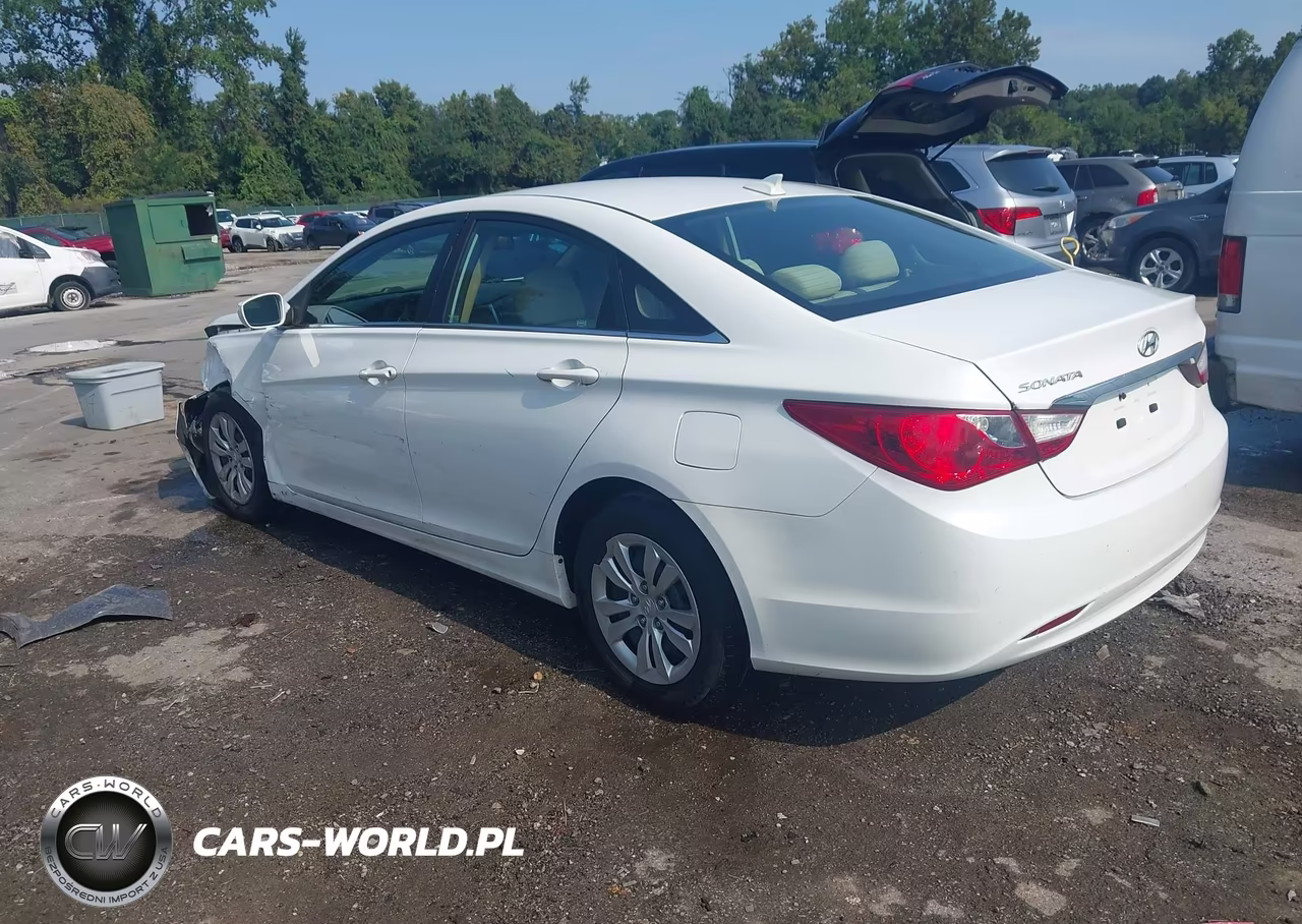 2013 Hyundai Sonata Gls VIN:5NPEB4AC8DH555125 - 3